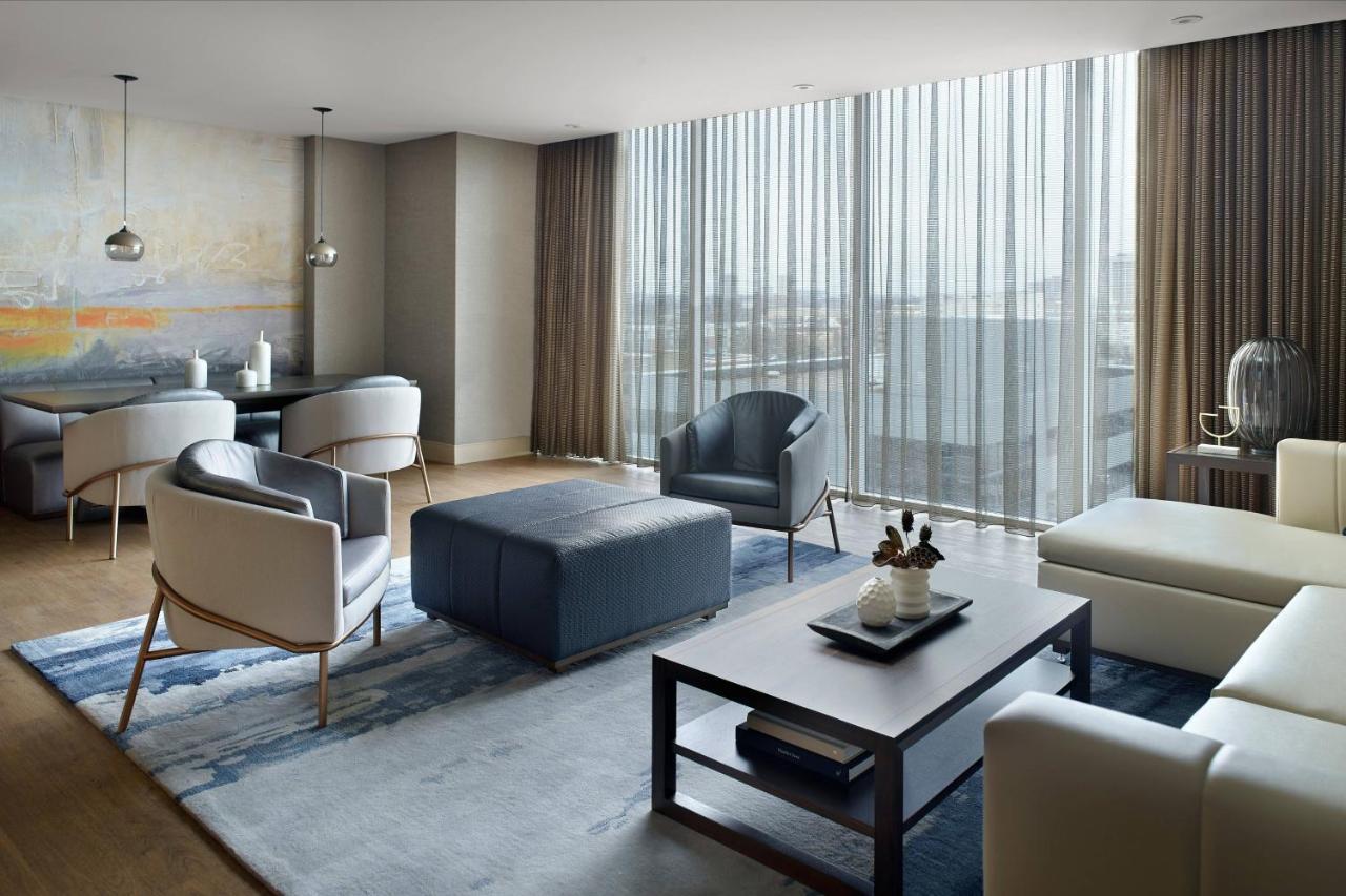 Lexington Marriott City Center Esterno foto