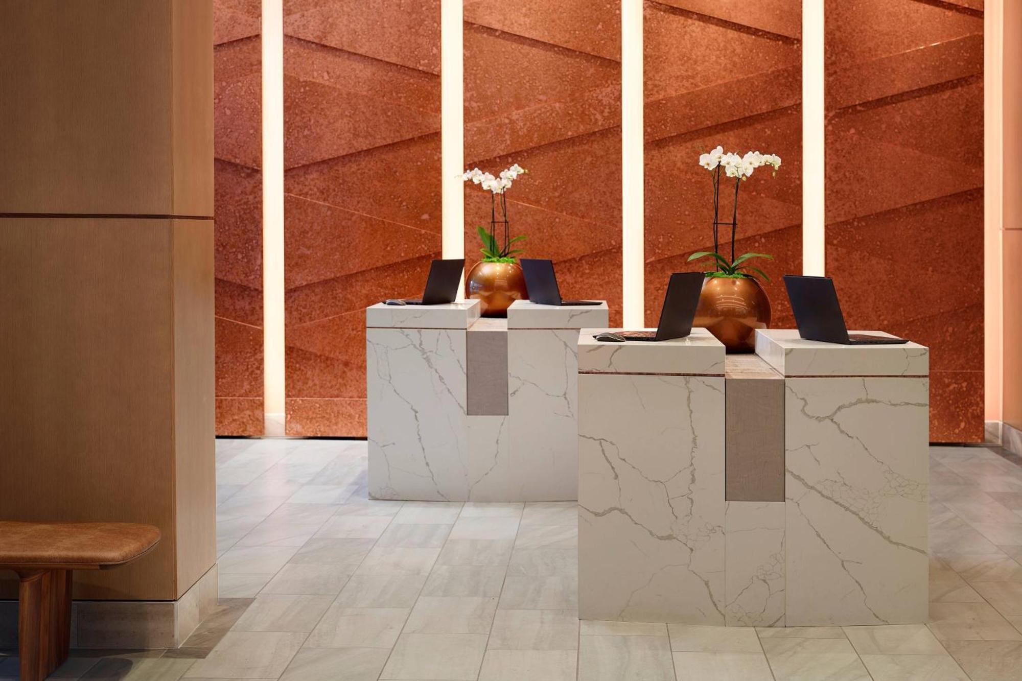 Lexington Marriott City Center Esterno foto